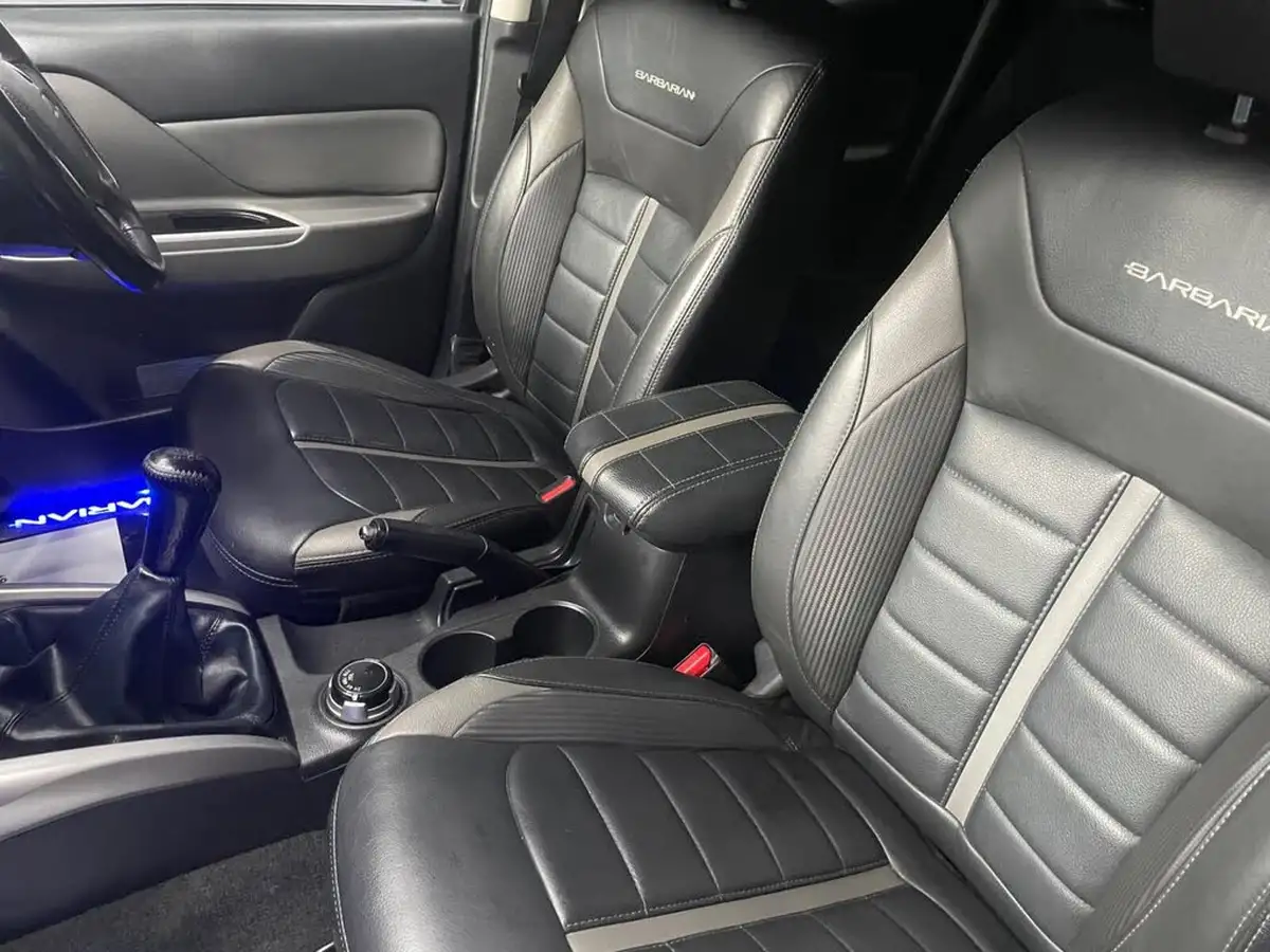 2018-mitsubishi-l200-24di-d-barbarian-eu6-big-9