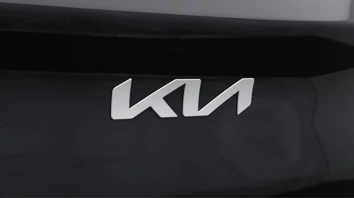 2022-kia-ceed-15-t-gdi-gt-line-big-21