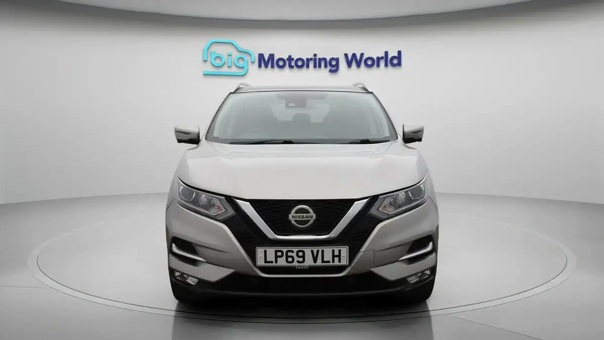 2020-nissan-qashqai-13-dig-t-n-connecta-160ps-dct-big-2
