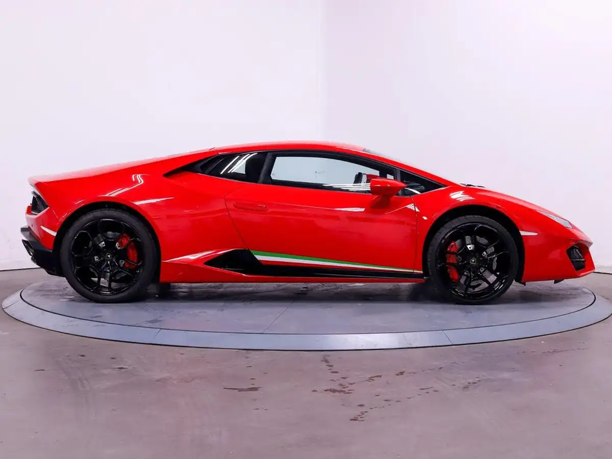 2015-lamborghini-huracan-big-10