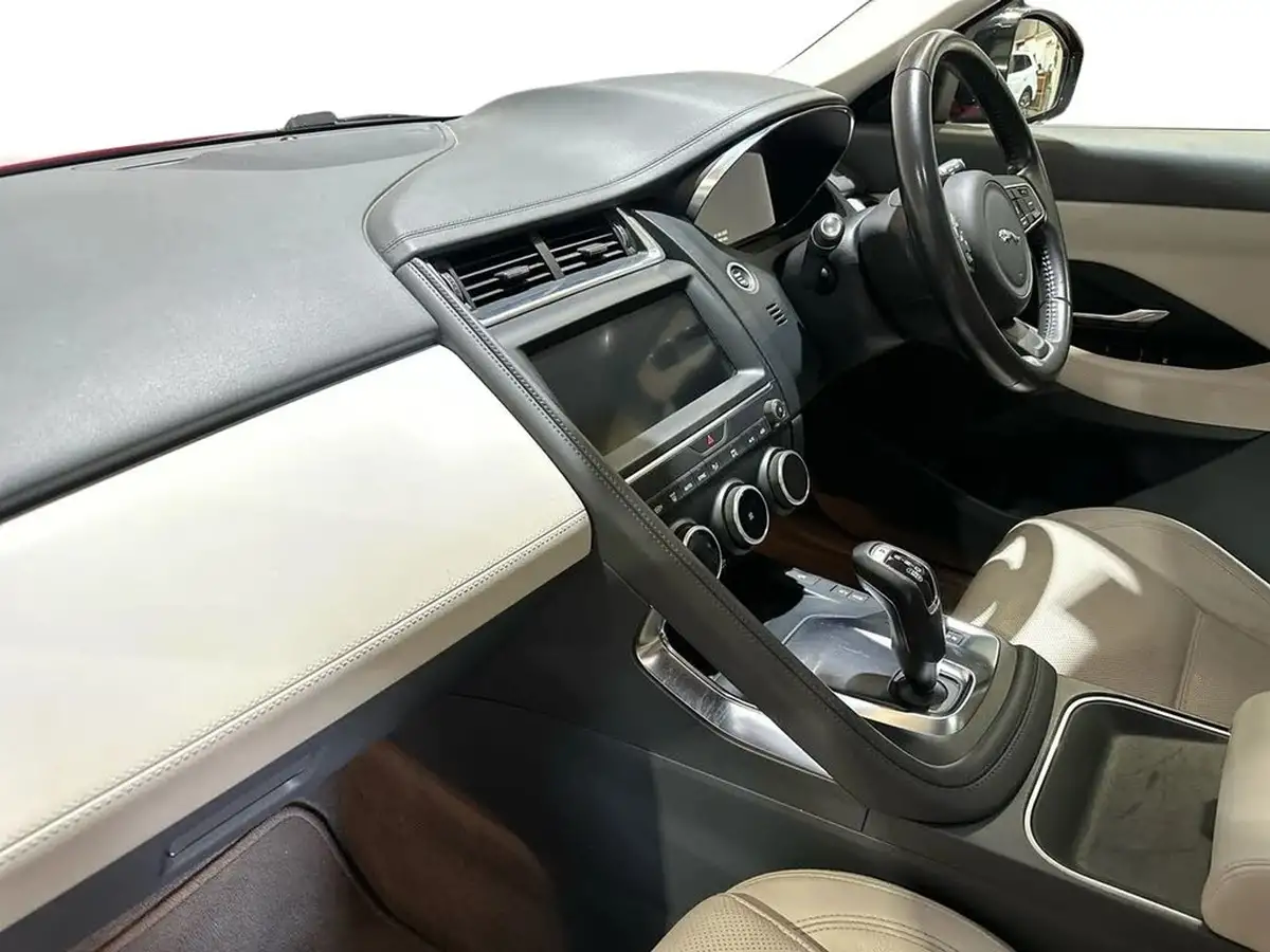 2018-jaguar-e-pace-20-i4d-s-awd-auto-big-6