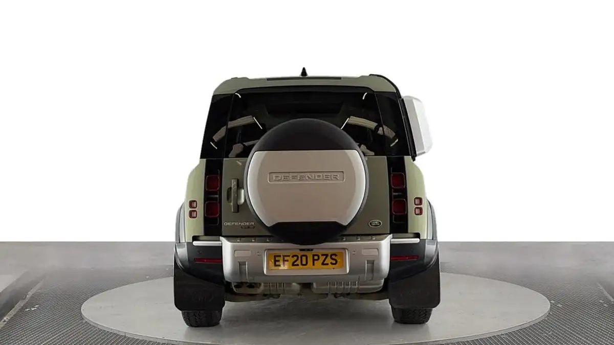2020-land-rover-110-defender-20-d240-hse-110-big-4