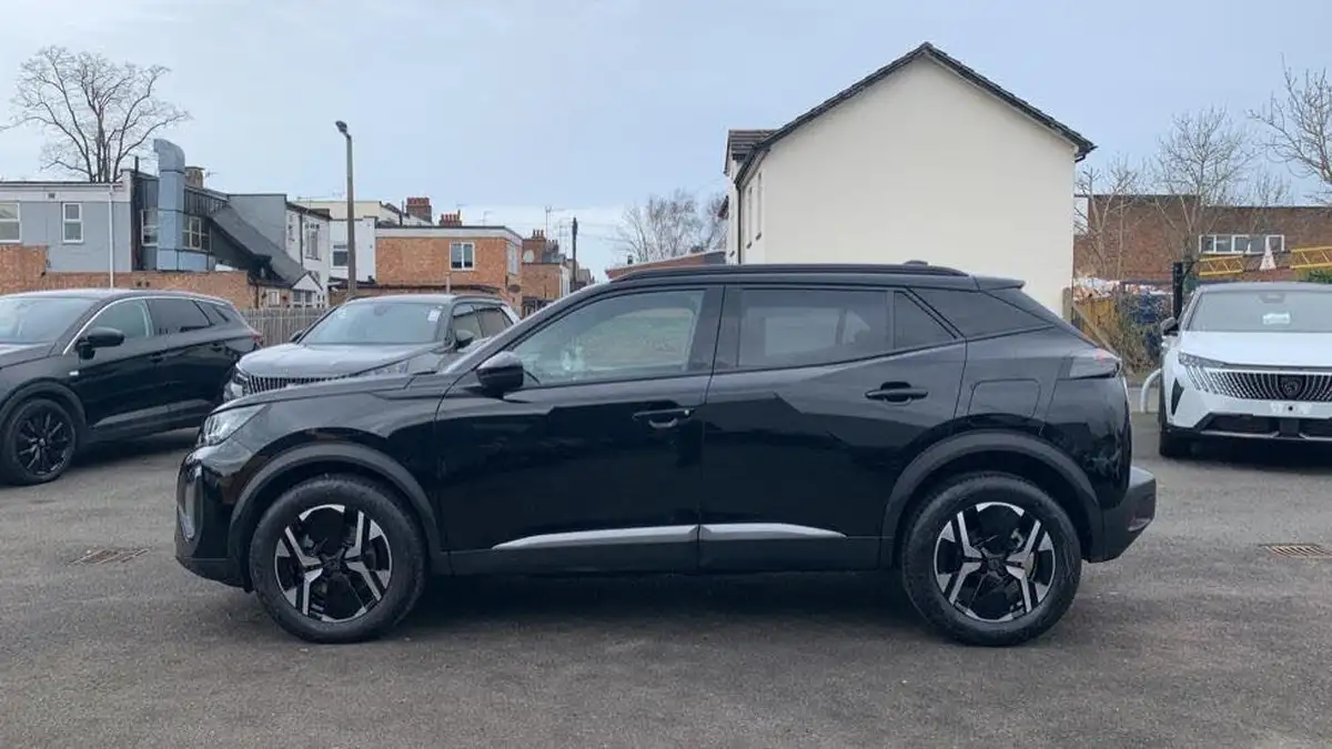 2024-peugeot-2008-suv-12-puretech-allure-136ps-hybrid-e-dsc6-big-5