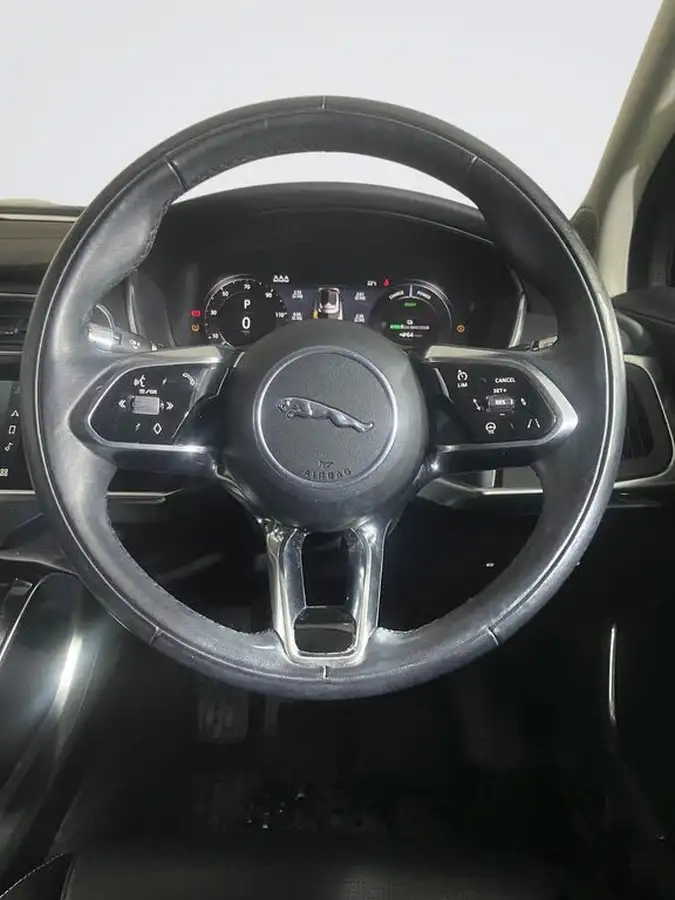 2020-jaguar-i-pace-ev400-hse-big-14