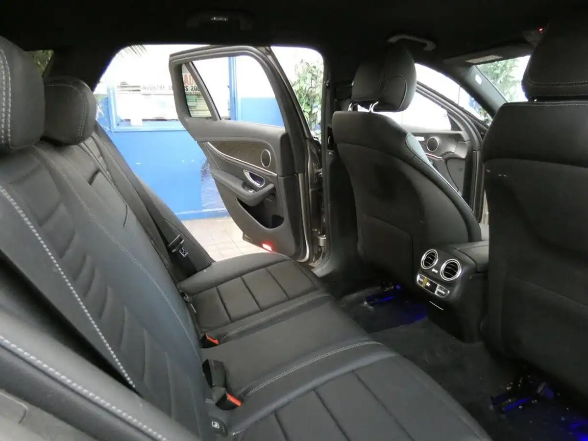 2021-mercedes-benz-e-class-20d-e300de-amg-line-eq-power-estate-5d-big-31