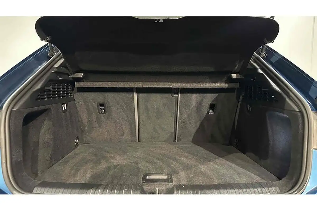 2020-audi-a3-15-35-tfsi-sportback-5d-1498cc-big-53