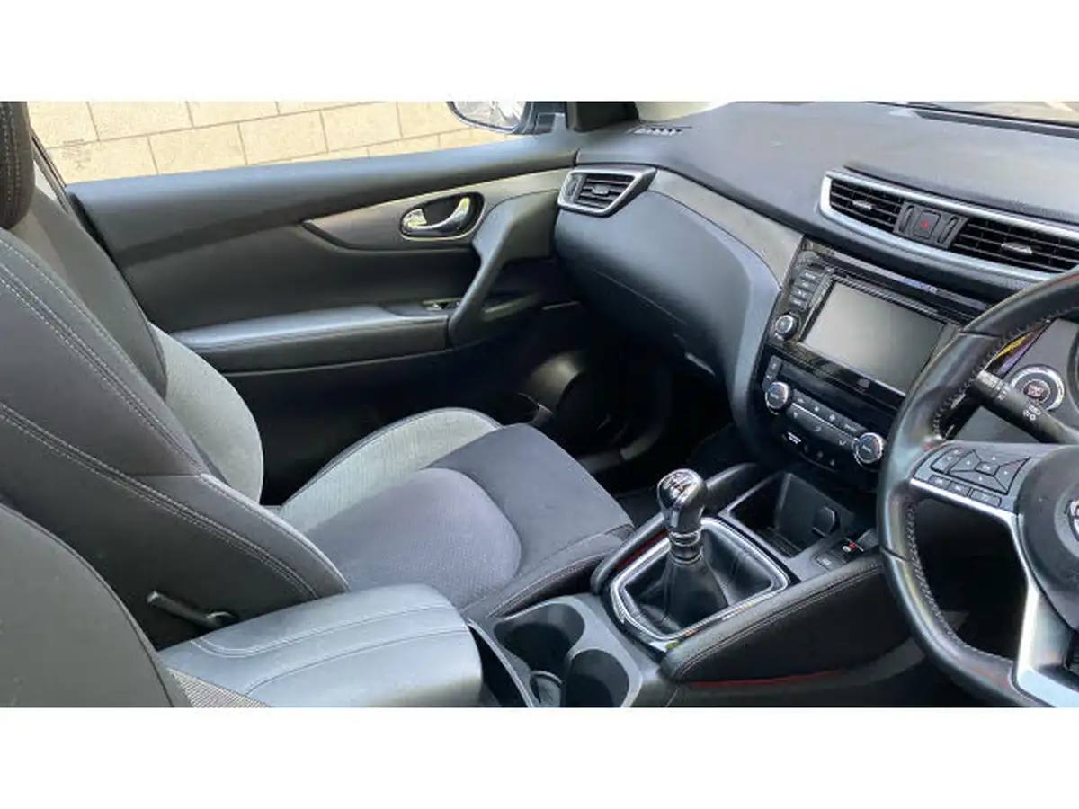 2019-nissan-qashqai-13-dig-t-n-connecta-140ps-big-13
