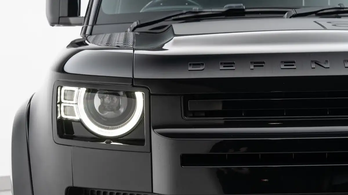 2023-land-rover-90-defender-30-d250-hard-top-se-90-2997cc-big-7