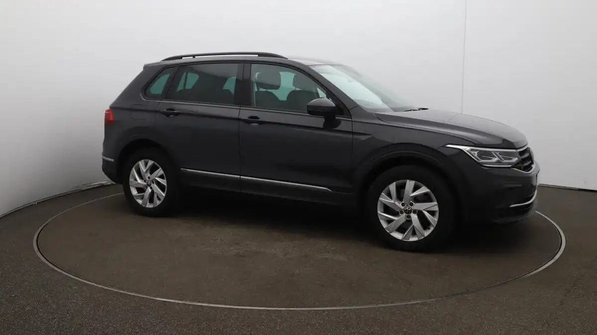 2022-volkswagen-tiguan-14-tsi-life-big-46