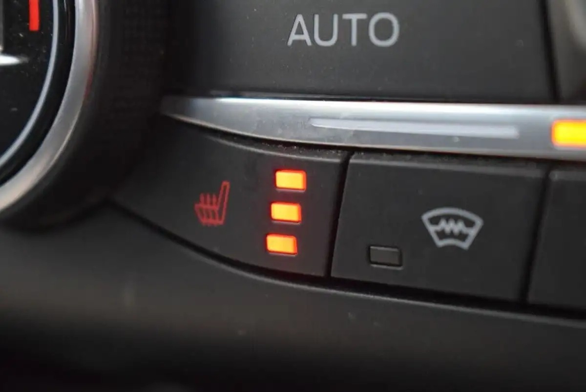 2021-ford-focus-10t-titanium-edition-125ps-hatchback-big-20