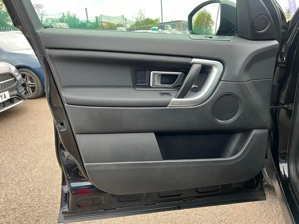 2018-land-rover-discovery-sport-20td4-landmark-big-55