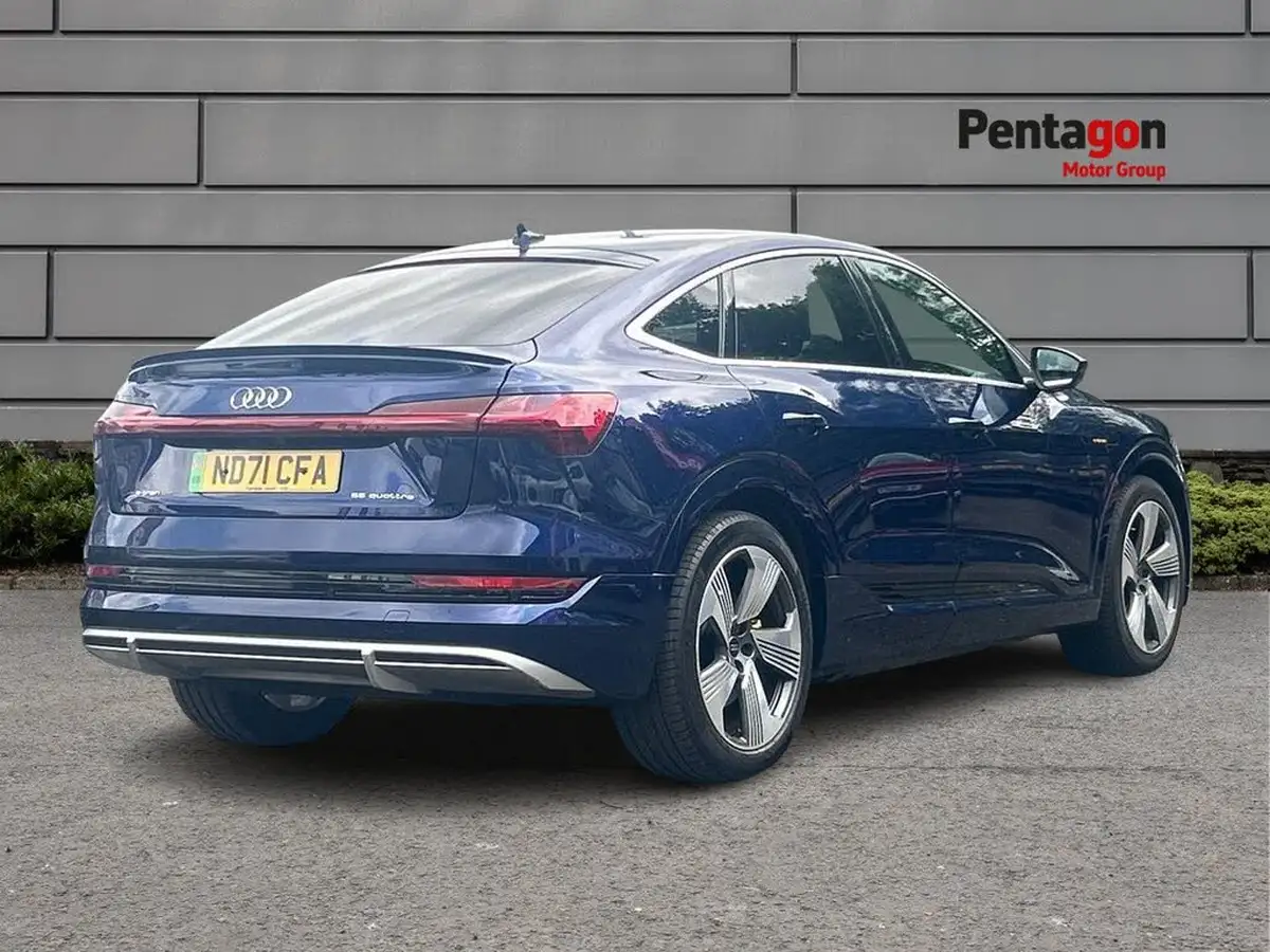 2021-audi-e-tron-55e-s-line-sportback-big-3