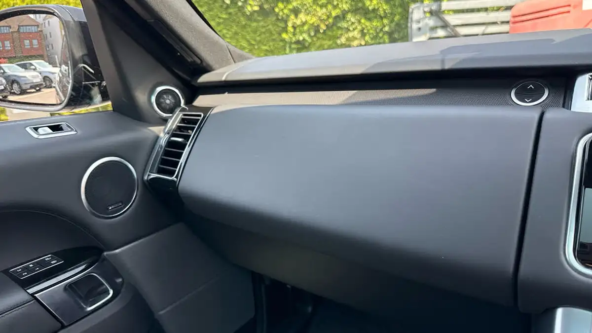 2022-land-rover-range-rover-sport-30-d300-hse-dynamic-black-big-25