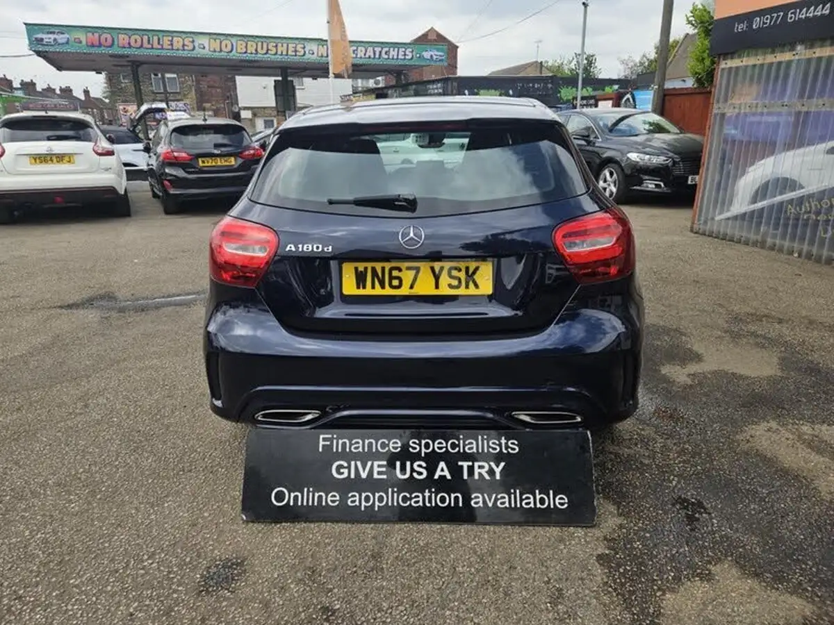 2017-mercedes-benz-a-class-15d-a180d-amg-line-ss-7g-dct-big-8