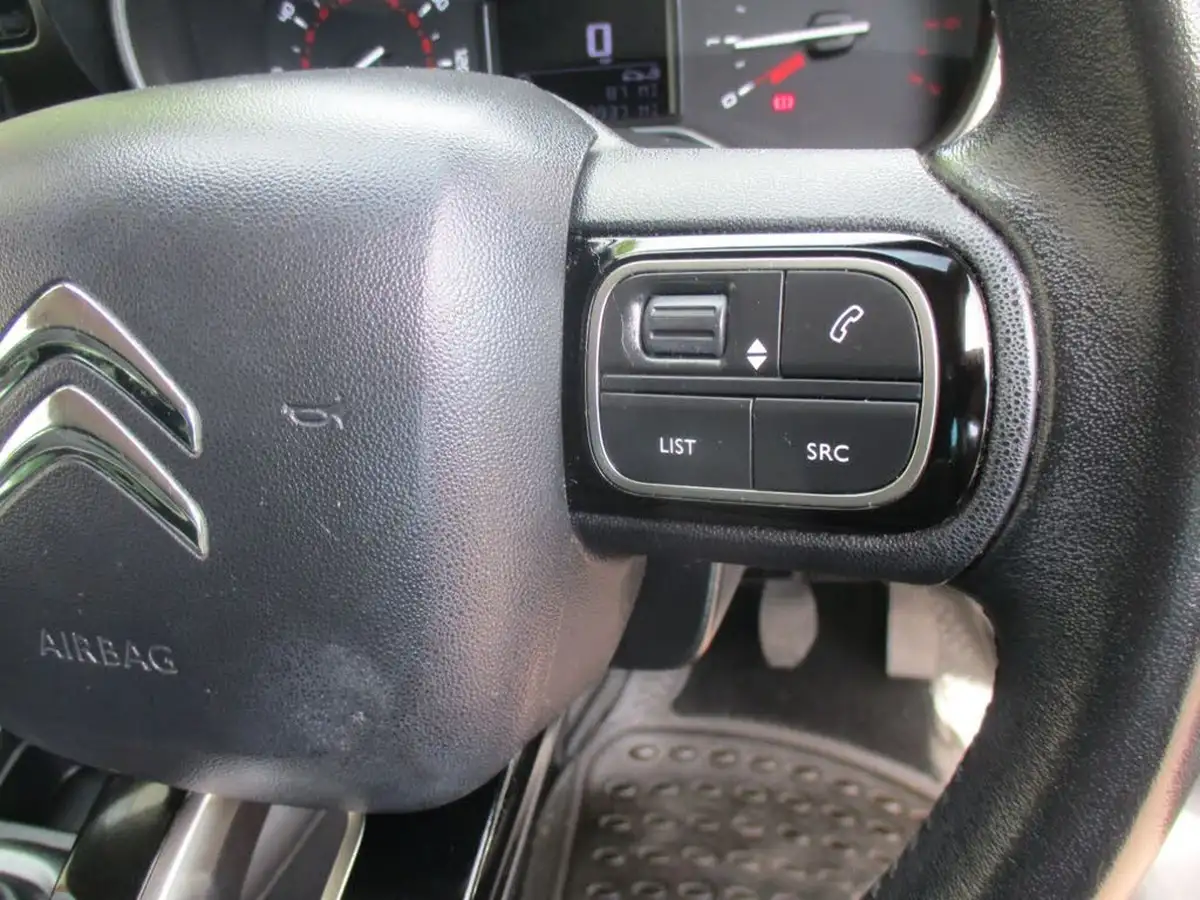 2018-citroen-c3-aircross-12-puretech-feel-82ps-big-26
