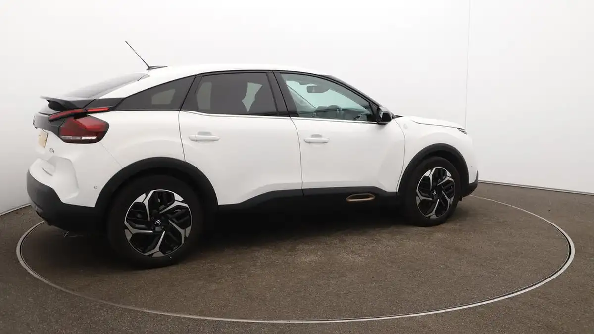 2023-citroen-c4-12-puretech-c-series-edition-eat8-big-55