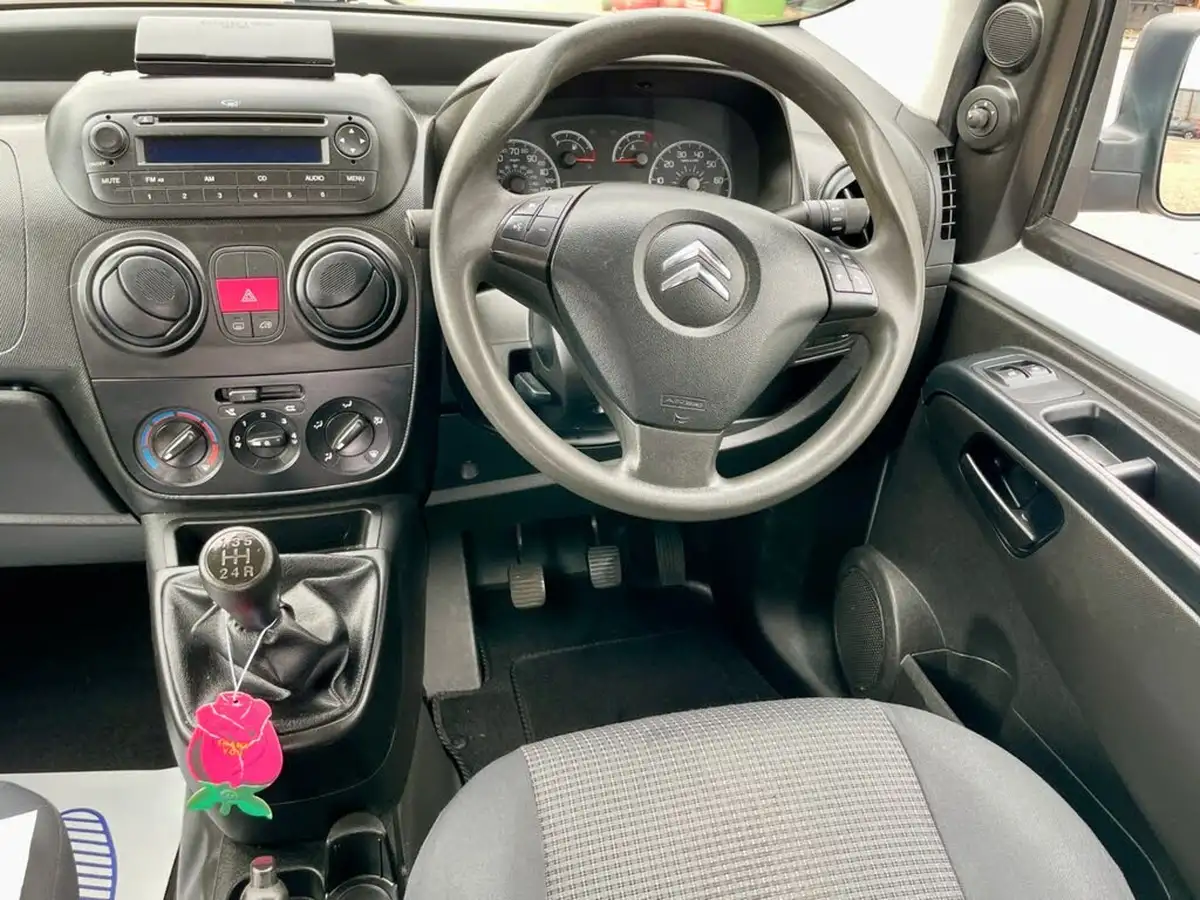 2014-citroen-nemo-13td-660-enterprise-special-edition-panel-big-12