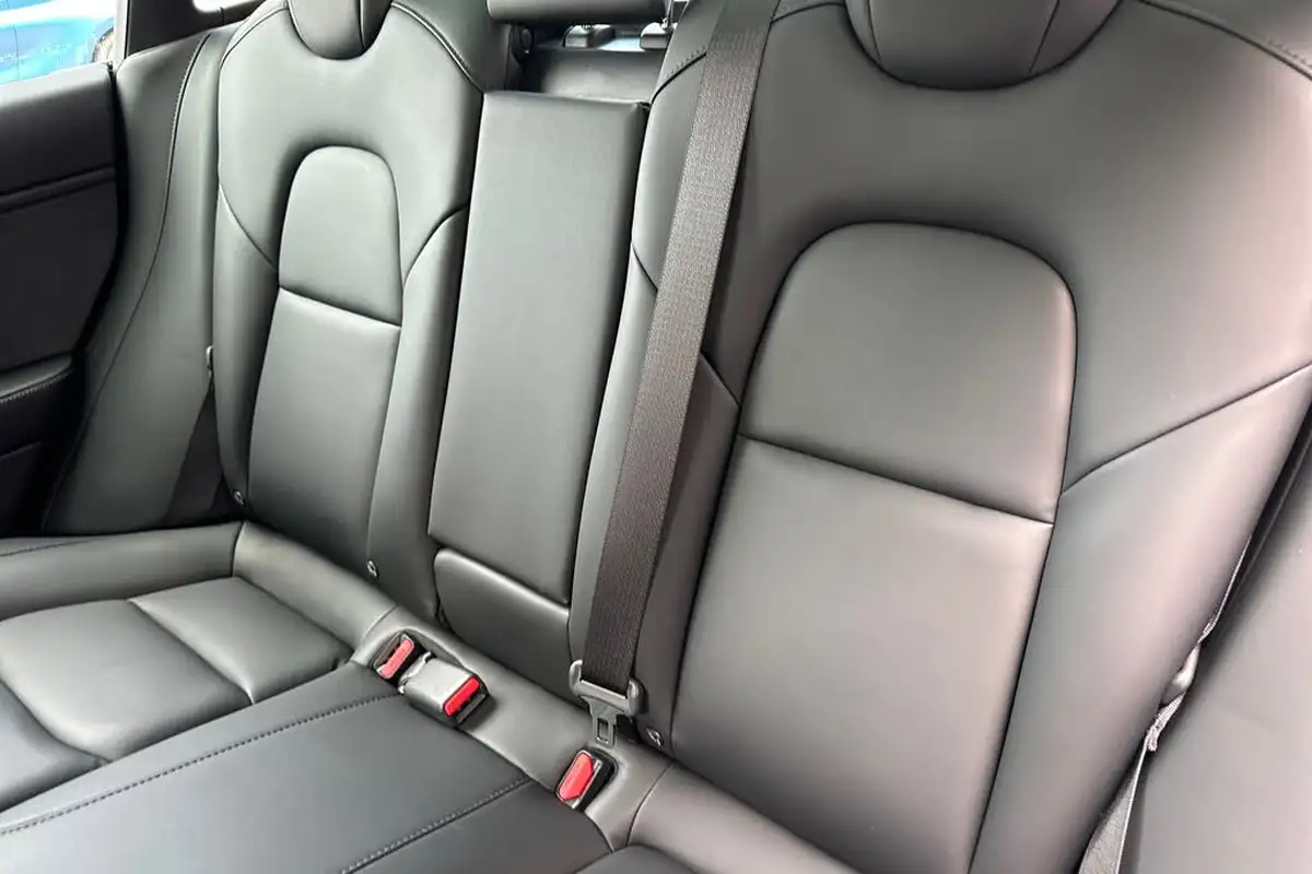 2019-tesla-model-3-e-standard-plus-big-26