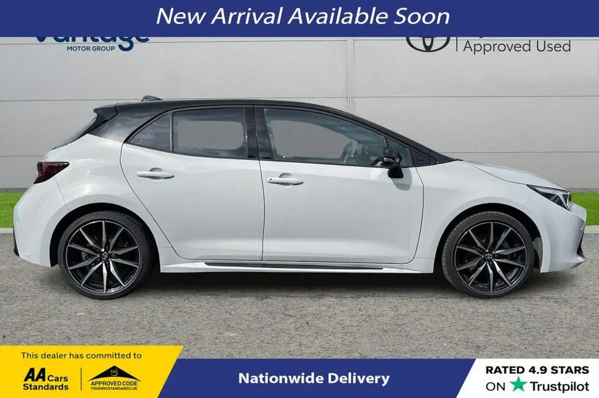 2023-toyota-corolla-20-vvt-i-gr-sport-193bhp-hatchback-big-2