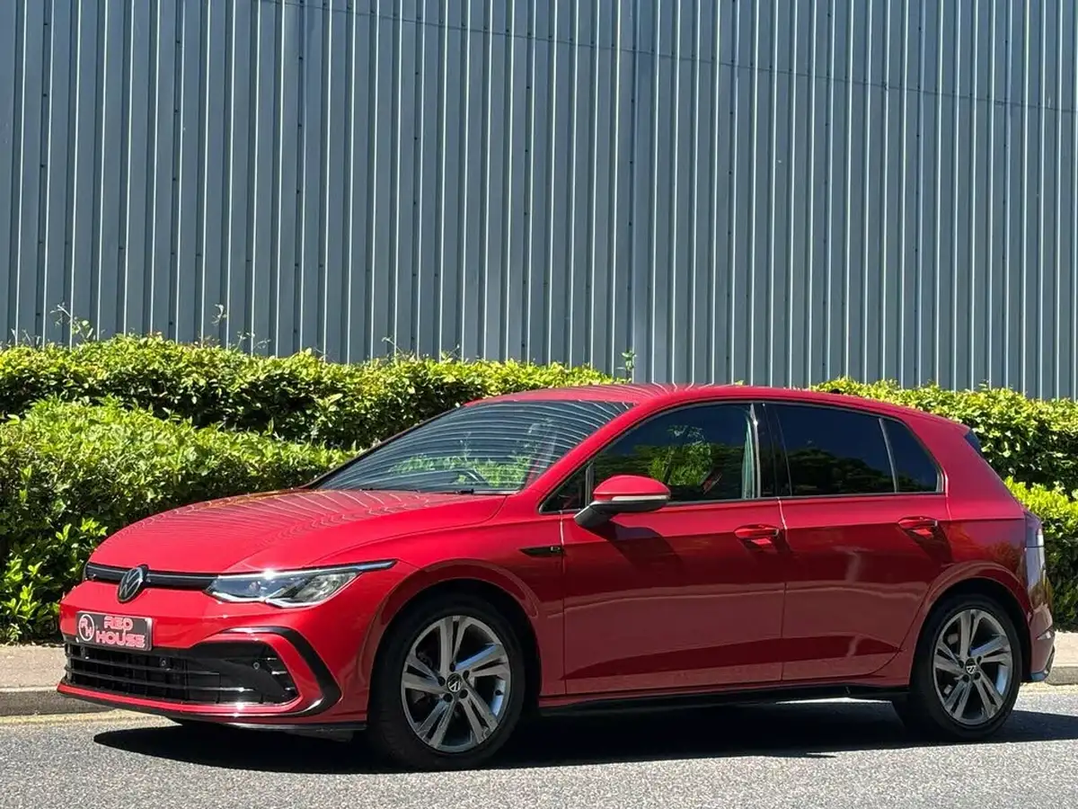 2021-volkswagen-golf-15-tsi-r-line-150ps-hatchback-big-2