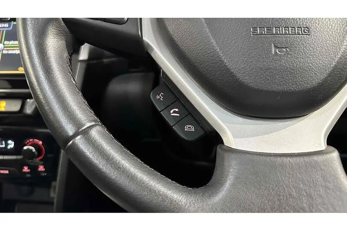2018-suzuki-vitara-16-sz5-big-44