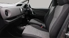 2017-toyota-yaris-15-vvt-i-icon-hybrid-small-14