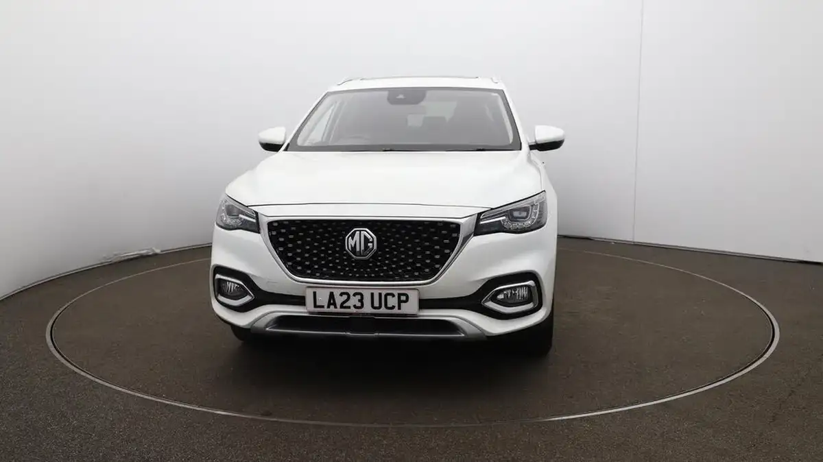 2023-mg-hs-15t-gdi-exclusive-162ps-dct-big-39