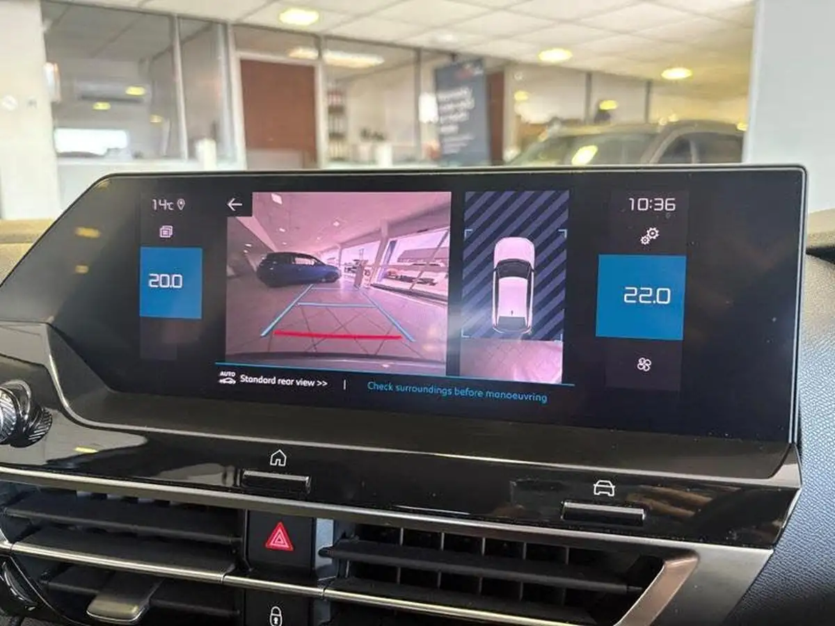 2021-citroen-c4-12-puretech-shine-130ps-eat8-big-24