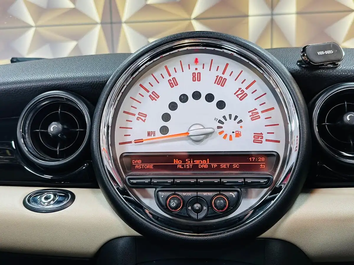 2012-mini-roadster-16-cooper-s-big-51