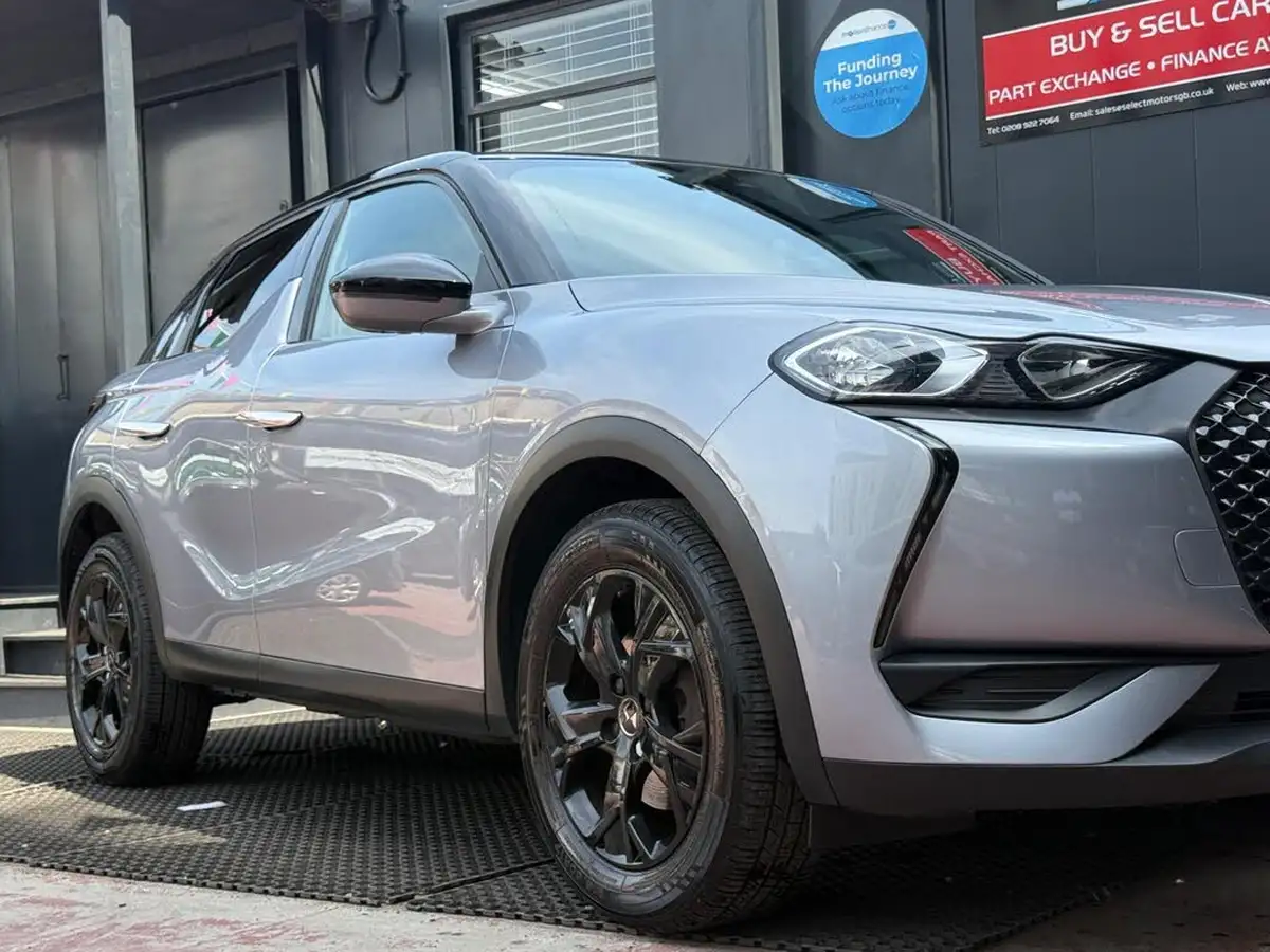 2019-ds-ds-3-crossback-12-puretech-performance-line-155ps-eat8-big-17