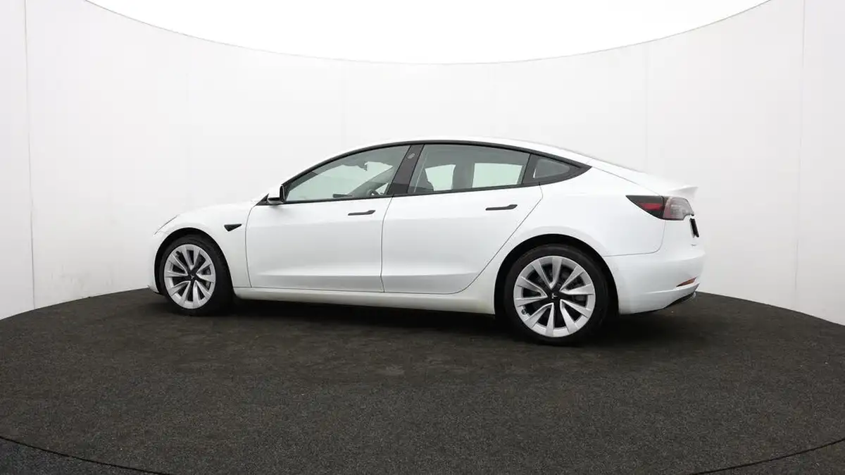 2021-tesla-model-3-e-long-range-4x4-big-75