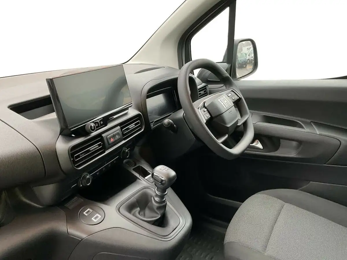 2024-fiat-doblo-15bluehdi-standard-l1h1-swb-100bhpeu6d-l1h1-1000kg-big-8