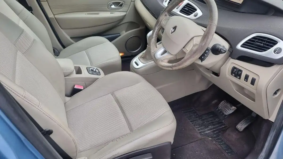 2010-renault-grand-scenic-20td-privilege-tom-tom-150bhp-auto-big-6