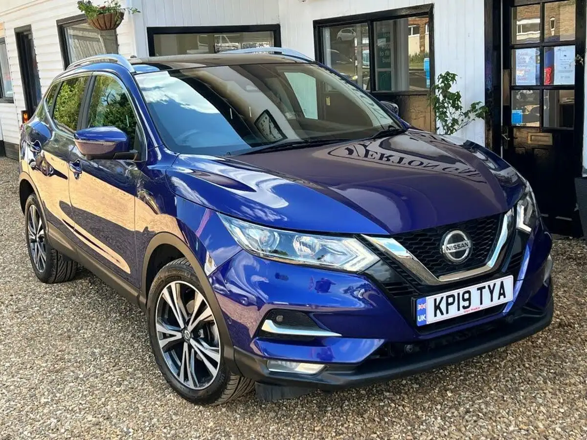 2019-nissan-qashqai-15dci-n-connecta-18in-alloys-dct-big-0