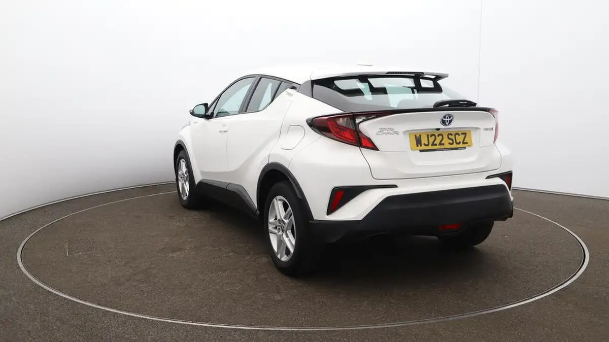 2022-toyota-c-hr-18-vvt-i-icon-big-62