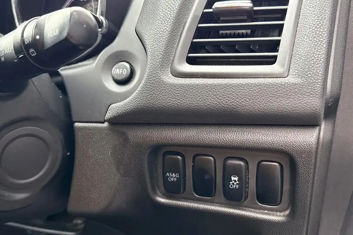 2017-mitsubishi-asx-16d-4-big-41