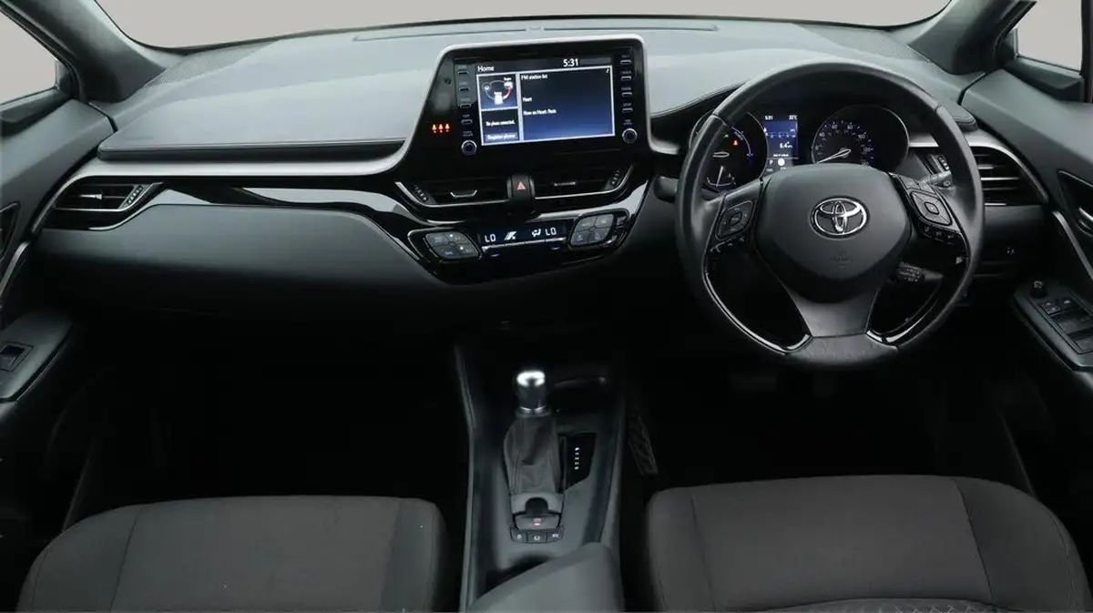 2022-toyota-c-hr-18-vvt-i-icon-big-13