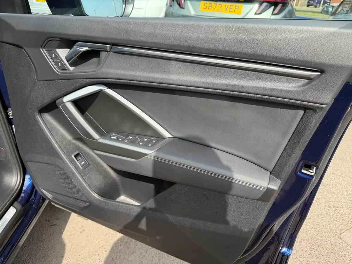 2024-audi-q3-15-35-tfsi-s-line-station-wagon-big-20