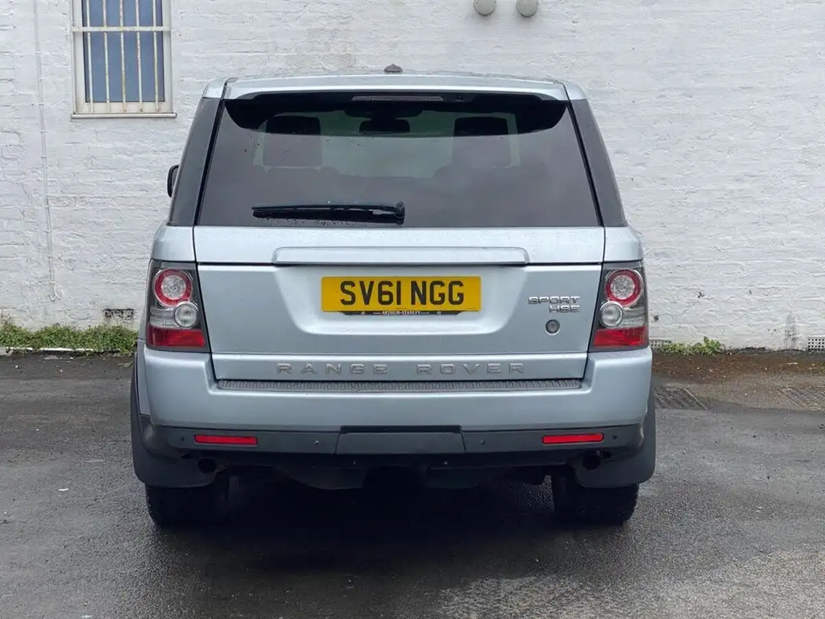 2011-land-rover-range-rover-sport-30td-hse-big-6
