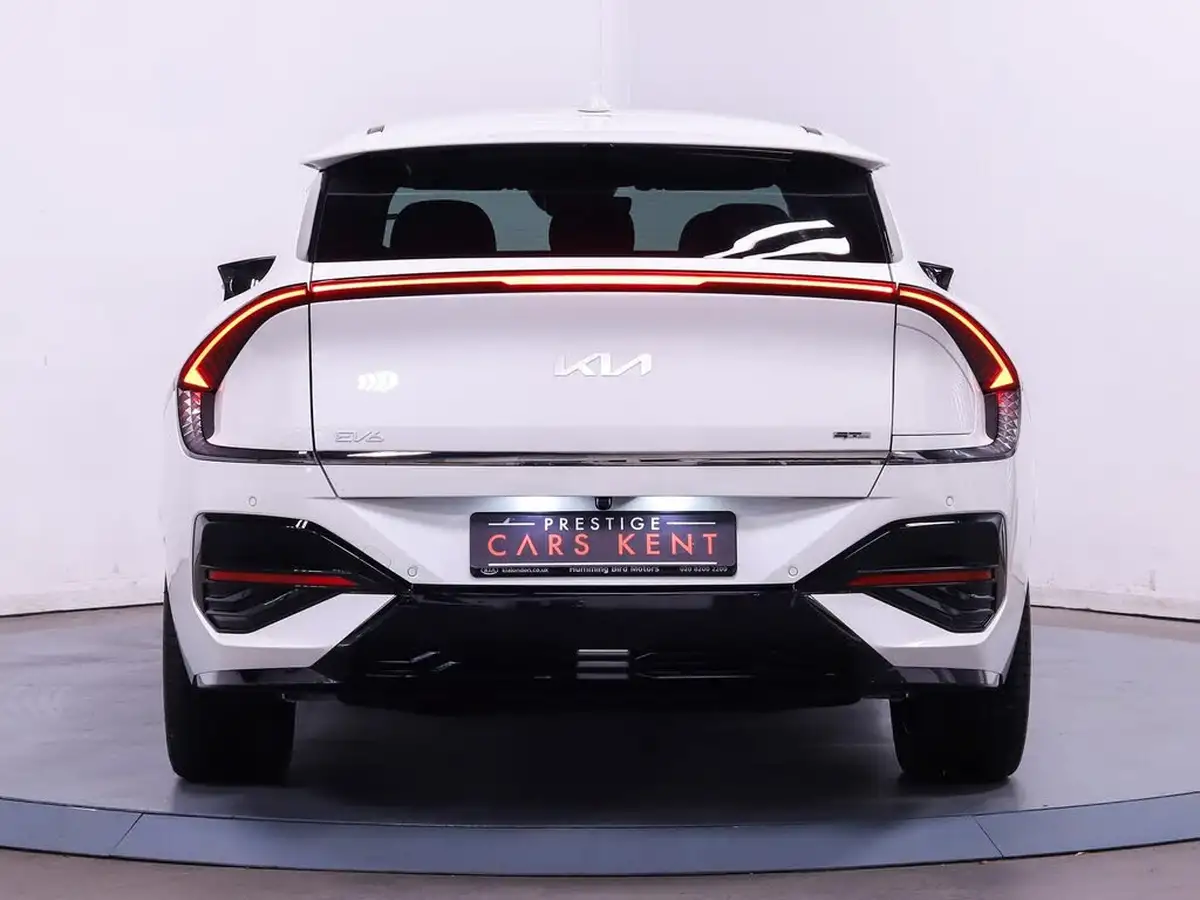 2025-kia-ev6-e-gt-line-s-225bhp-840kwh-big-10
