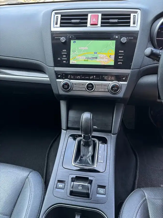 2017-subaru-outback-20td-se-premium-lineartronic-big-17