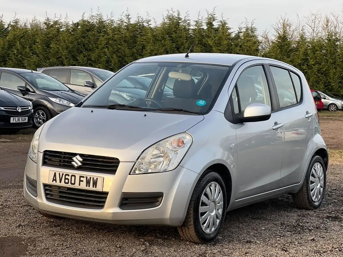 2010-suzuki-splash-12-gls-big-1