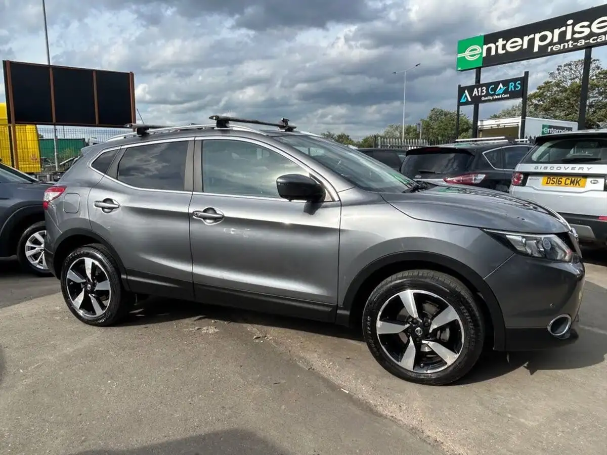 2015-nissan-qashqai-15dci-n-tec-big-5