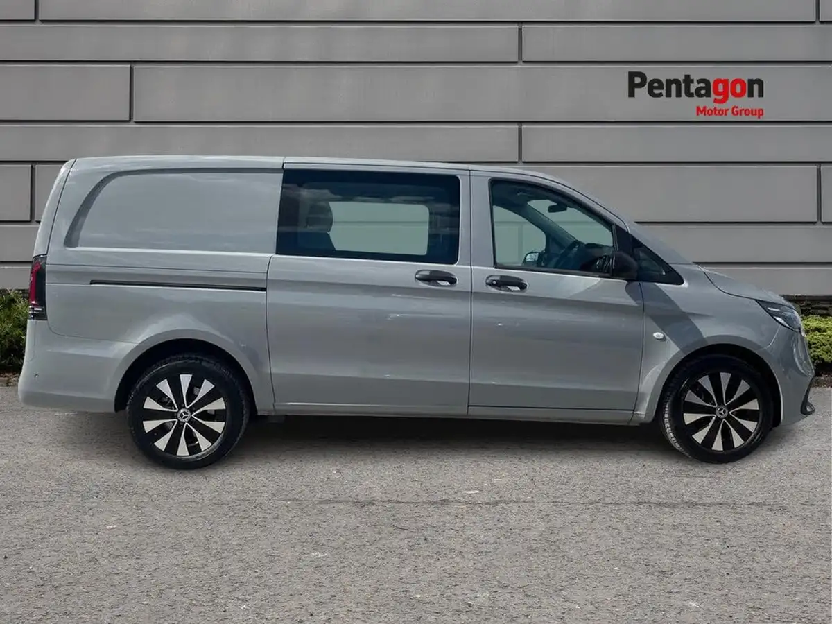 2024-mercedes-benz-vito-20cdi-119-select-l2-crew-big-13