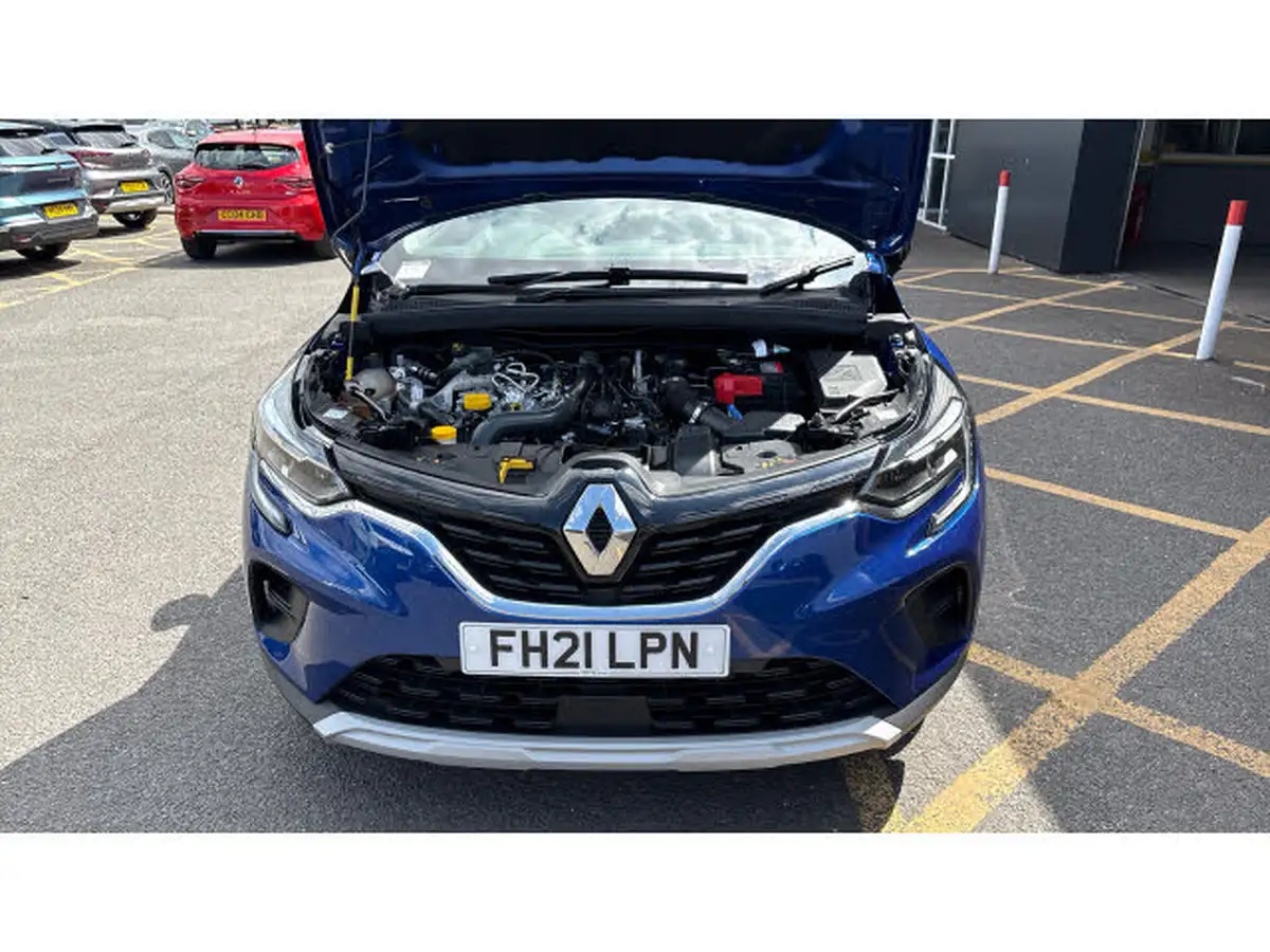 2021-renault-captur-13-tce-iconic-140ps-big-7