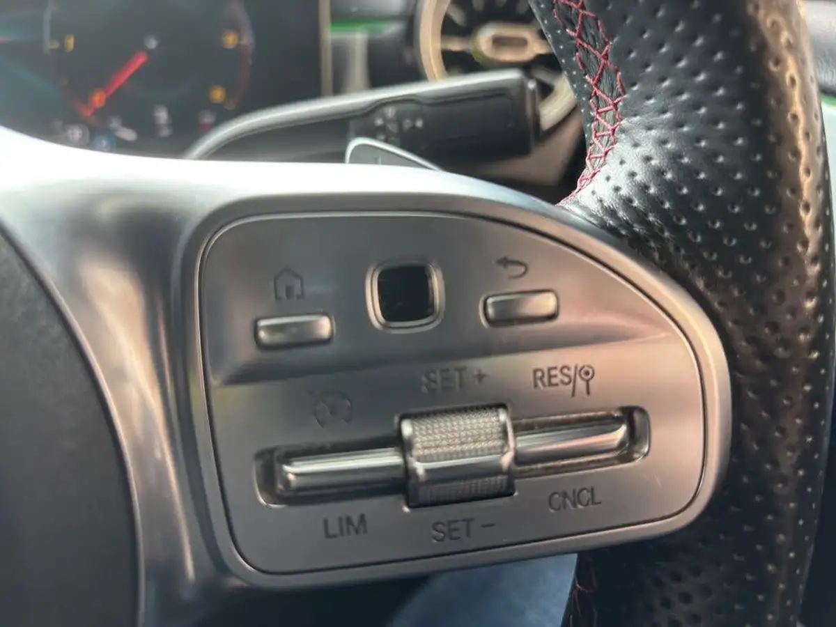2018-mercedes-benz-a-class-15d-a180d-amg-line-116ps-premiumss-hatchback-5d-7g-dct-big-26