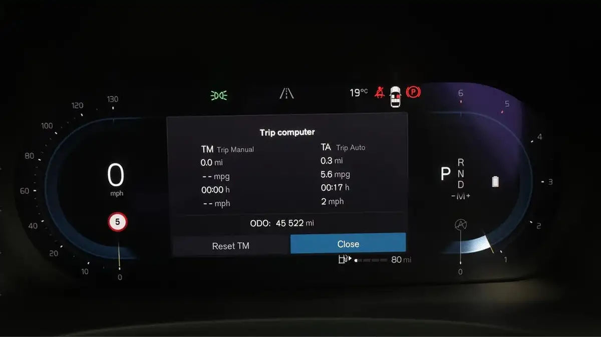 2022-volvo-v90-20td-b4-r-design-big-10