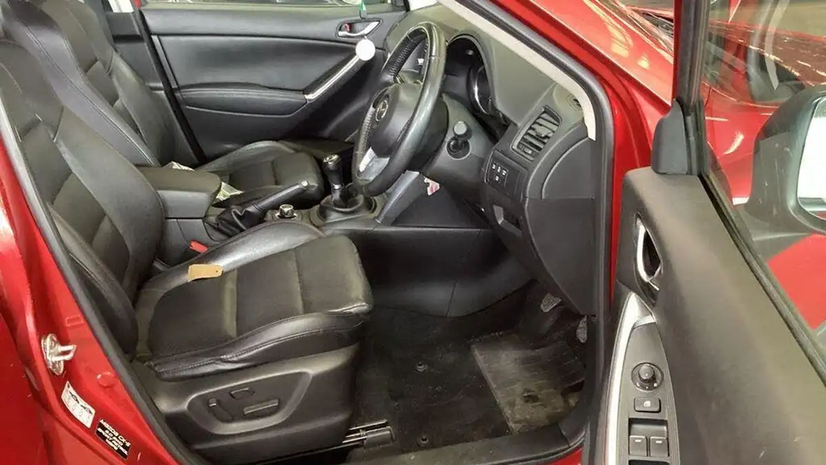 2014-mazda-cx-5-20-sport-nav-big-7