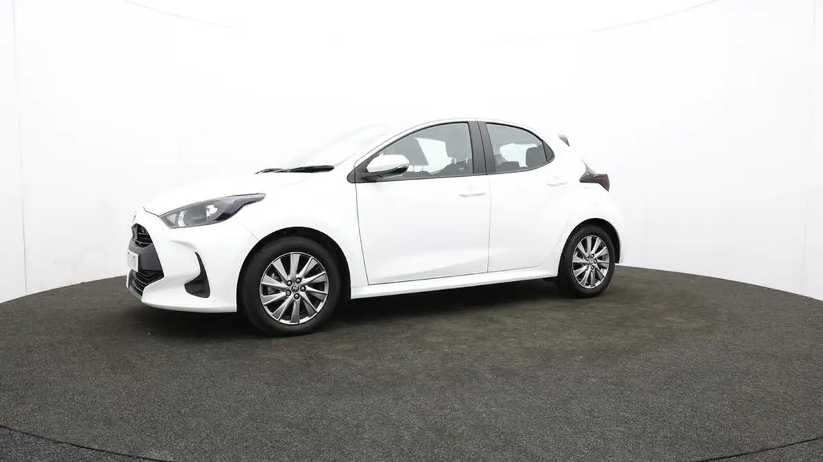 2022-toyota-yaris-15-vvt-i-icon-big-66