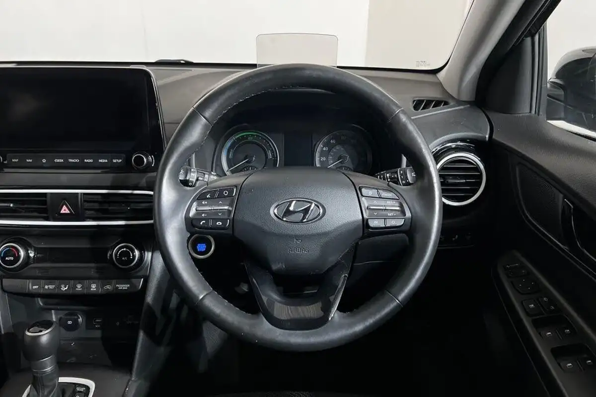 2020-hyundai-kona-16-gdi-premium-se-big-14